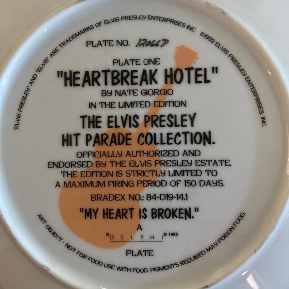 Elvis Collector Plate Heartbreak Hotel by Nate Giorgio for Bradex - Picture 3 of 3